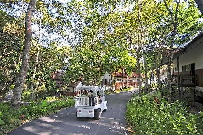 立咯海滩 Tanjung Sanctuary酒店